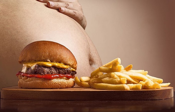 hamburger-p-french-fries-belly.jpg