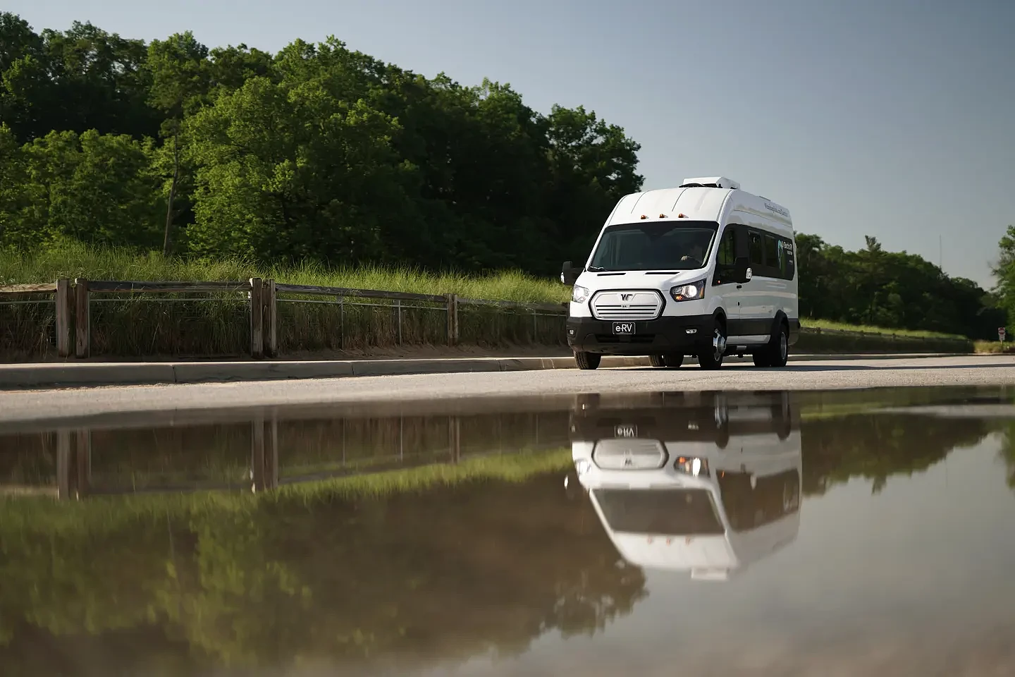Winnebago e-RV电动野营车完成1400英里公路旅行 - 2