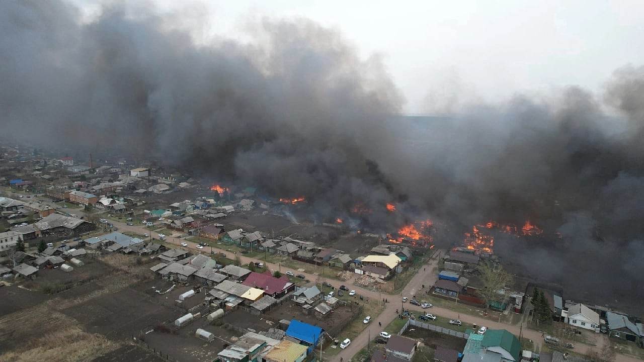 俄罗斯克拉斯诺亚尔斯克边疆区发生严重森林火灾 已致5死17伤 - 1