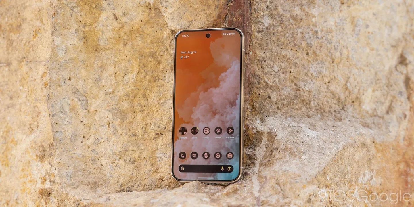 谷歌 Pixel 9 Pro XL 手机被曝屏幕问题：边角触控不灵，关闭输入法时无响应 - 1