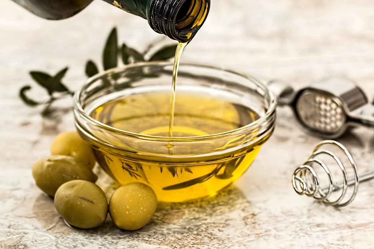 研究：较高的橄榄油摄入量与较低的心脏病或癌症死亡风险有关 - 1