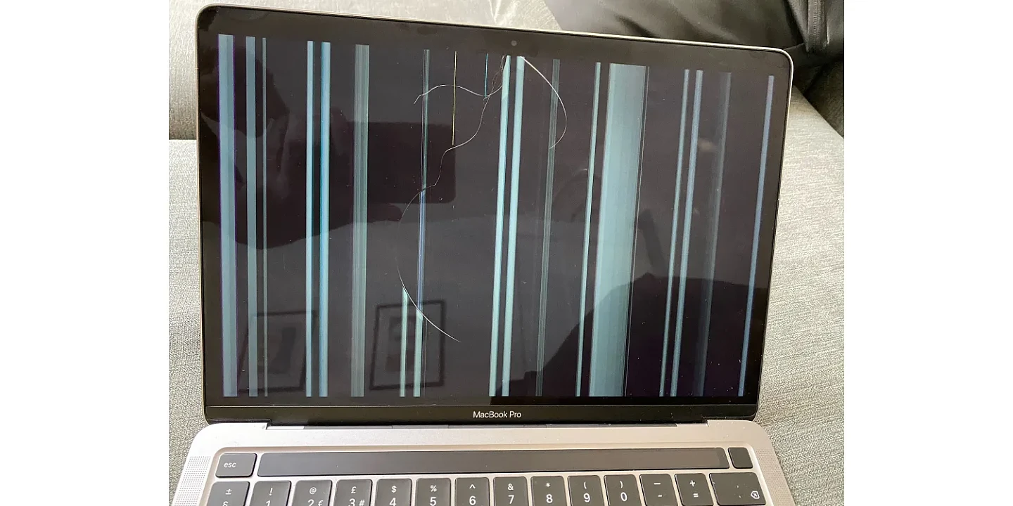 M1-MacBook-screen-cracks.webp