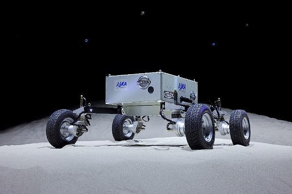 日产发布纯电动全轮精准控制技术 提升月球探测车的月表行驶性能 - 1