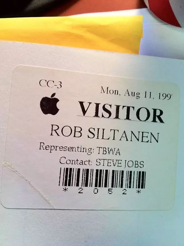 苹果公司的来访者通行牌。图片由作者提供