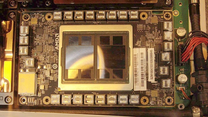 AMD 6nm MI250X加速卡被扒开：1个节点1小时5度电 - 3