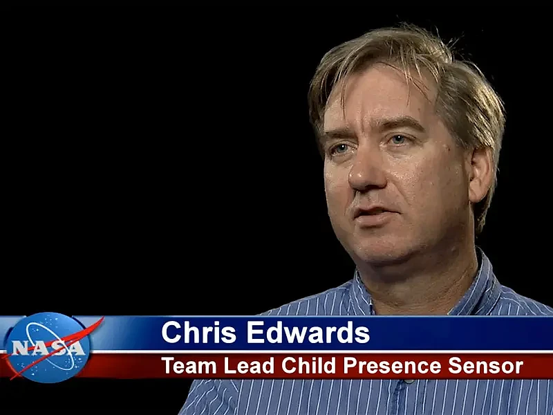 NASA继续任命Christopher Edwards负责“好奇号”的下一阶段任务 - 1
