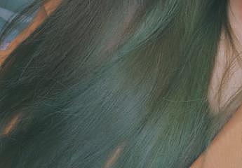 亚麻绿发色在家怎么染 和亚麻闷青的区别 - 2