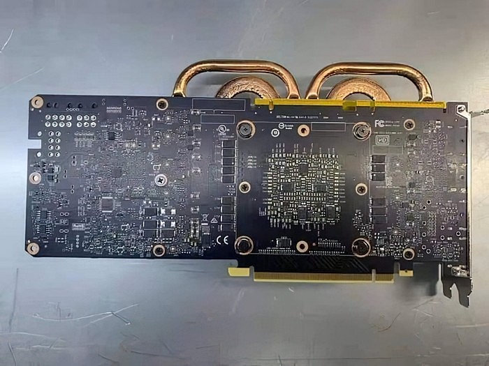 NVIDIA痴迷挖矿：翻出上代Volta架构大核心 做了块神奇的矿卡 - 6