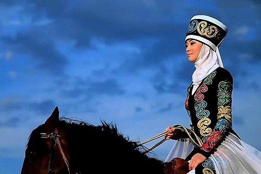 柯尔克孜族的民歌文化是怎样的?什么是牧歌? - 1