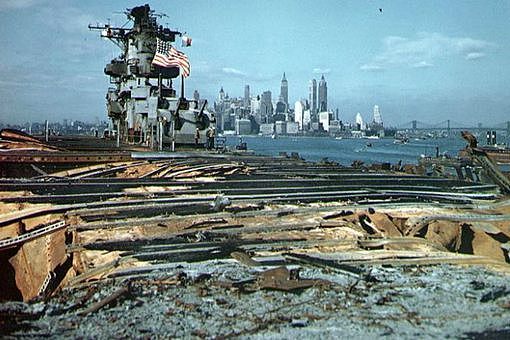 1945年富兰克林号航母受损多严重 - 4