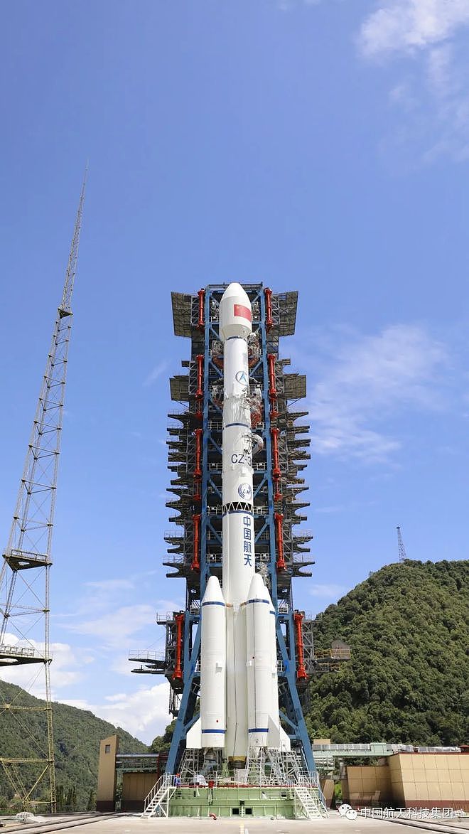 中国成功发射通信广播卫星中星2E - 3