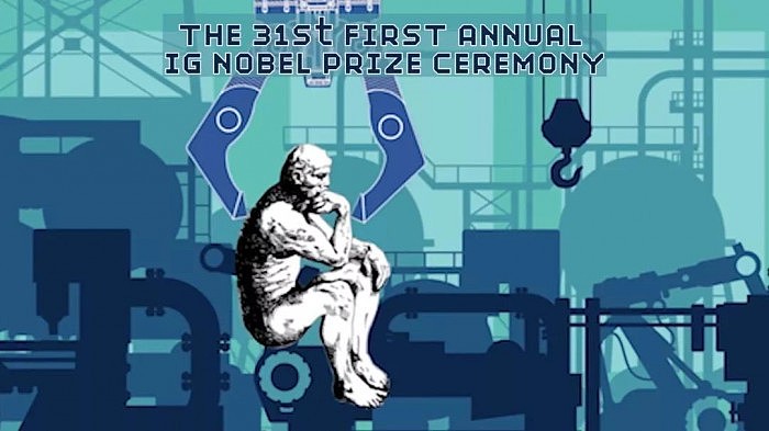 办了31次的搞笑诺贝尔奖 开始在潜水艇里杀蟑螂了 - 1