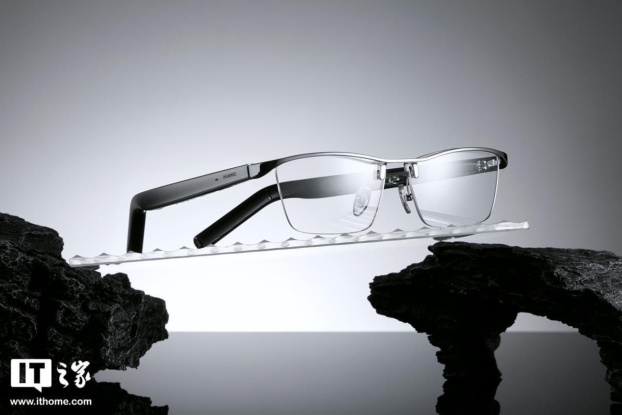 【IT之家开箱】华为智能眼镜 2 即将开售：来看看预售断货的钛空款有多美 - 2