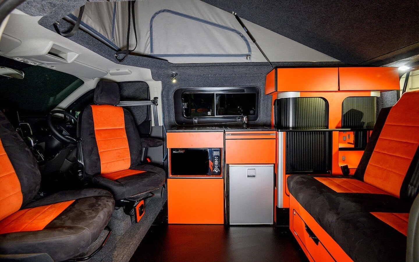苏格兰公司Campervan推新款低排放露营车：基于福特PHEV打造 - 4