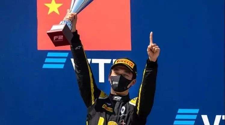 让全世界见证“中国速度”，中国首位F1车手周冠宇：F1一直是我的梦想 - 4
