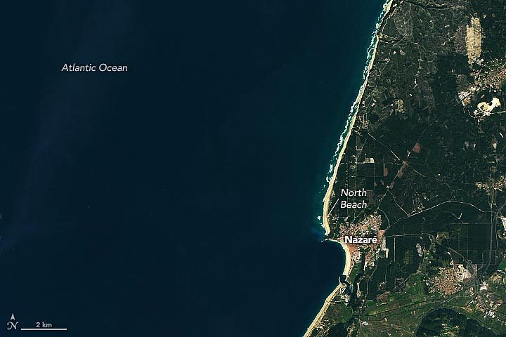 纳扎雷的巨浪在新卫星图中清晰可见 - 2