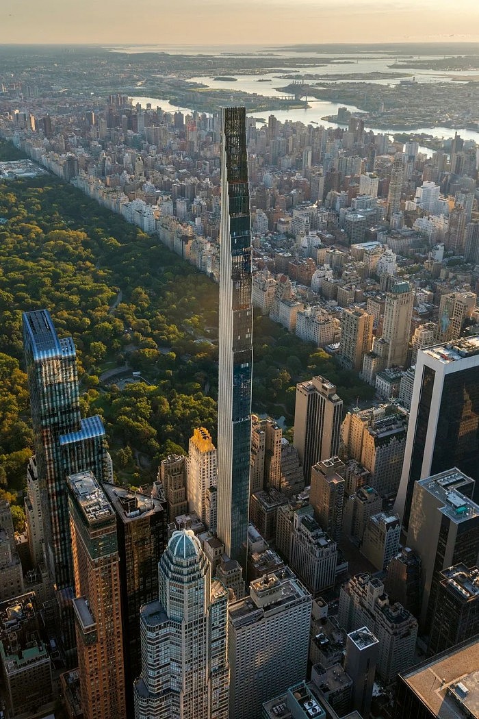 纽约曼哈顿全球最细的摩天大楼竣工：顶层复式660平4亿一套 - 1