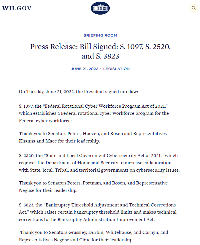 拜登签署两项旨在加强政府网络安全的新法案 - 1