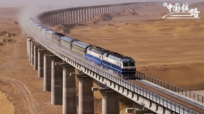 世界第二大流动性沙漠 “死亡之海”被中国铁路围成一个圈 - 2