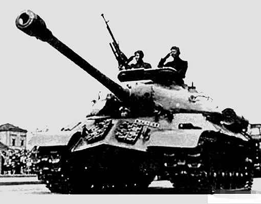 盟军针对虎式研制出了哪些坦克 - 7