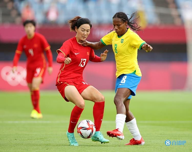 半场-防线两度失误玛塔德比尼亚破门 中国女足暂0-2巴西 - 1