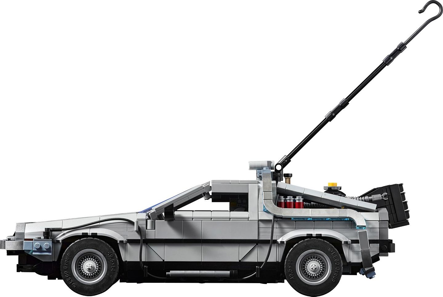乐高推全新《回到未来》DeLorean套装 - 8
