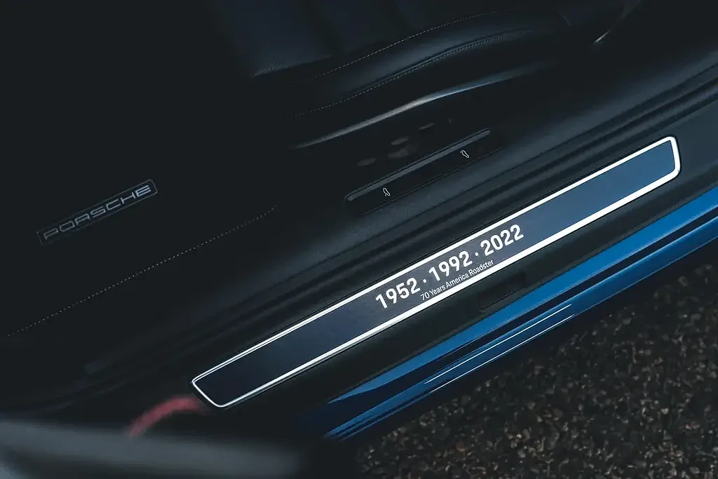 庆祝356 America诞生70周年 保时捷推出911 America特别版 - 28
