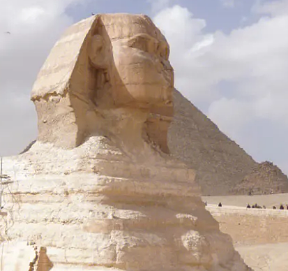 埃及国王死后为何不埋到地下而是放入金字塔中？ - 1