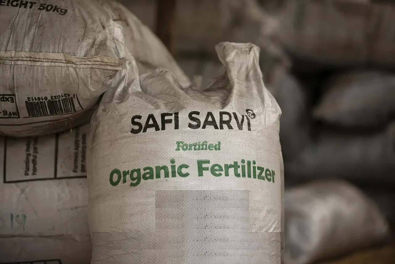 在当地将农作物残余制成肥料 Safi让产量增加30%并能改善土壤 - 2