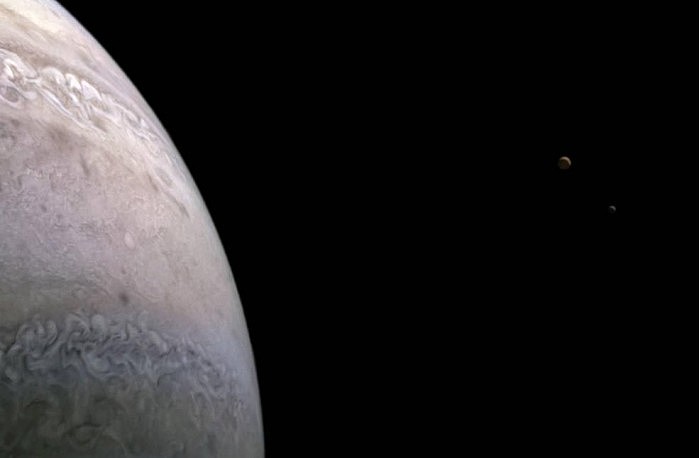 NASA朱诺号探测器捕捉到木卫三的惊人景象 - 2