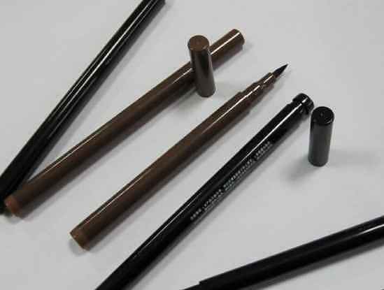 眼线笔和眼线胶笔哪个好​ 眼线笔和眼线胶笔有什么区别 - 2
