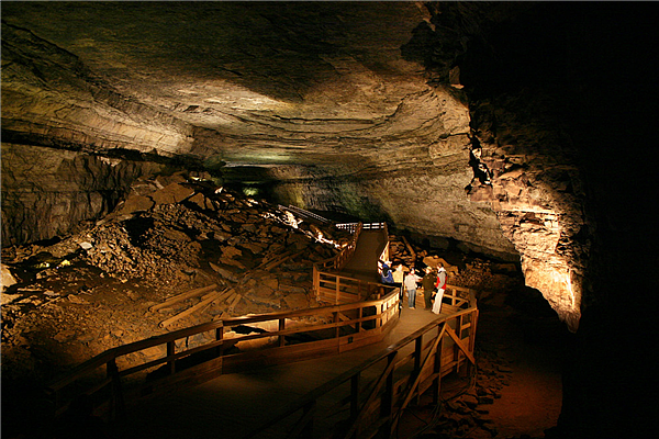 至今仍未探索完毕 世界最长洞穴又增长了676公里 - 4