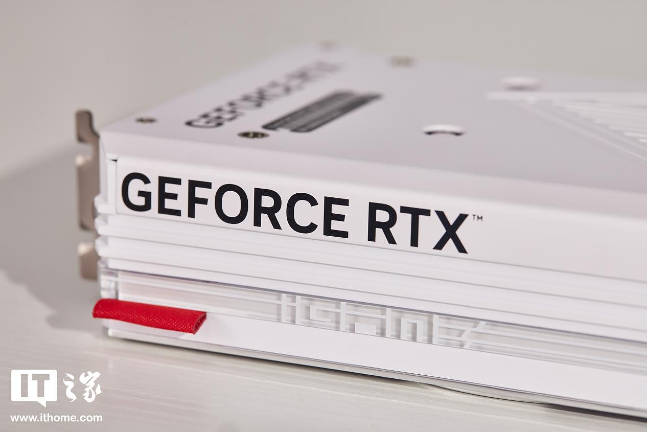 【IT之家开箱】iGame GeForce RTX 4060 Ti Mini OC 8GB 图赏：ITX 玩家狂喜的单风扇小钢炮 - 7