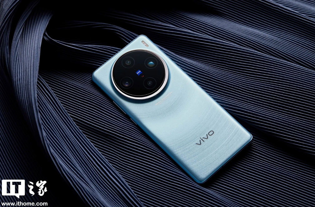 消息称 vivo X100 Pro + 手机配备 2K 三星 E7 屏，LYT900 一英寸主摄 - 3