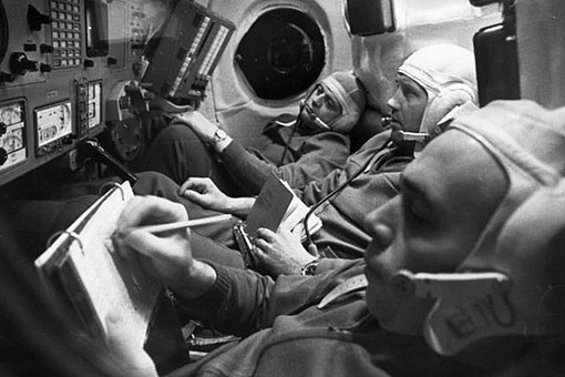 人暴露在太空会怎么样？1971年苏联宇航员事件给出答案 - 7
