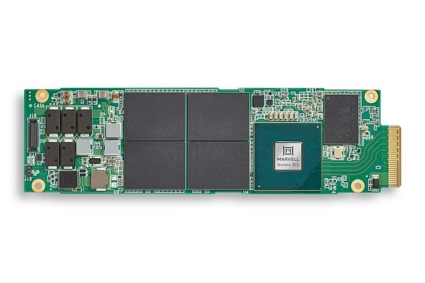 128GB/s！微星全球首秀PCIe 5.0 SSD扩展卡 - 5