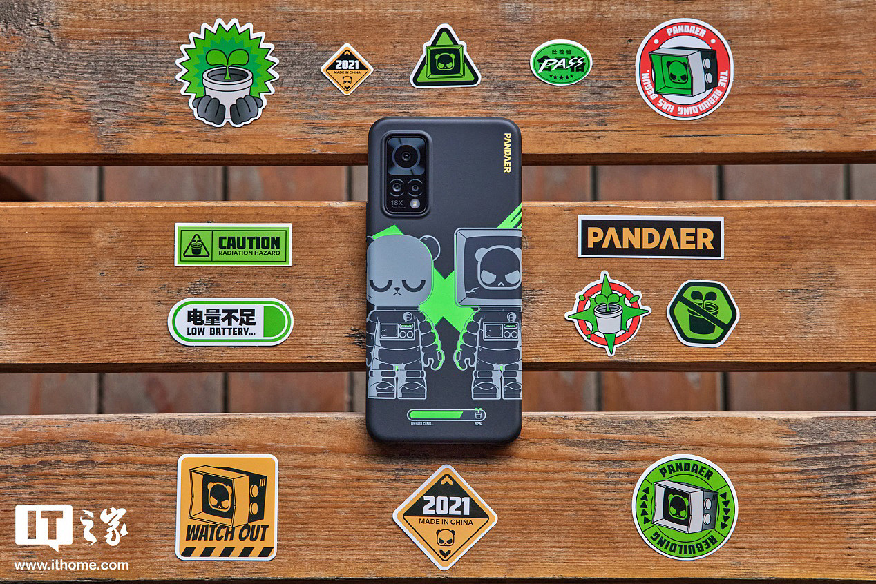 【IT之家开箱】魅族 18X PANDAER 重塑手机壳图赏：原厂精准开模，炫酷熊猫设计 - 11