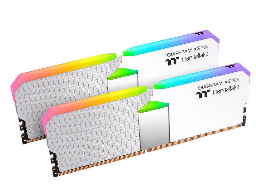 Tt 推出 TOUGHRAM XG RGB 白色 DDR4 内存：最高 4600 MHz，单条 32GB - 1