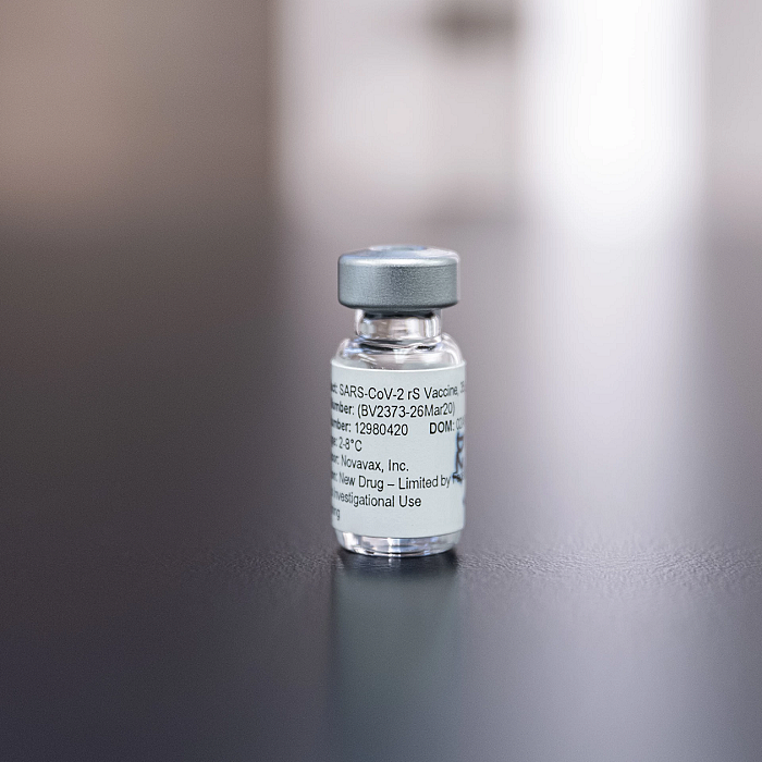 FDA委员会建议为Novavax提供授权  将成为在美获批的第四种新冠疫苗 - 1