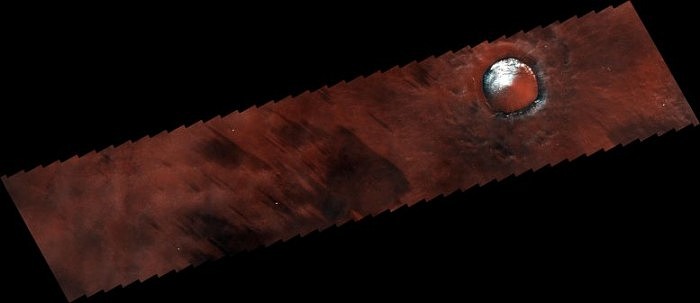 欧空局发布新图像：火星景观看起来像“口感丰富的红丝绒蛋糕” - 2