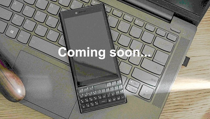 经典黑莓 KEY2 全键盘手机被 Unihertz 复刻：4.5 英寸屏，支持 5G - 3