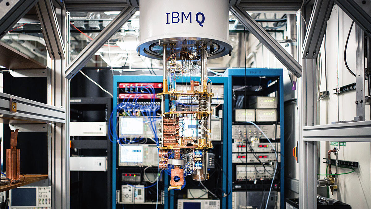 云计算需求旺盛 IBM迎10年来最强劲营收增长 - 1