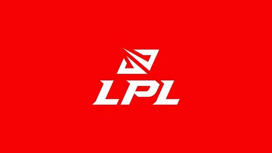 LPL各赛季全华班队伍回顾：18年仅RNG和OMG 22年10支全华班 - 1