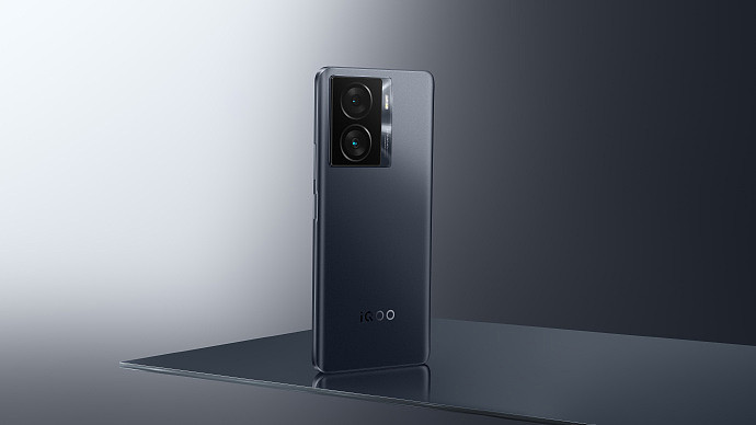 iQOO Z7x 手机发布：骁龙 695、80W 快充、LCD 直屏，1299 元起 - 1