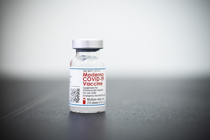 Moderna和辉瑞的新冠疫苗加强针都获得美国FDA批准 - 2