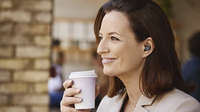 捷波朗推出Enhance Plus无线耳机 具有听力增强功能 - 2
