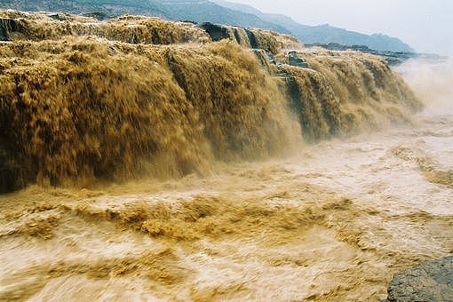 黄河容易发生水灾的原因是什么 为何洪水不能排进黄河 - 1