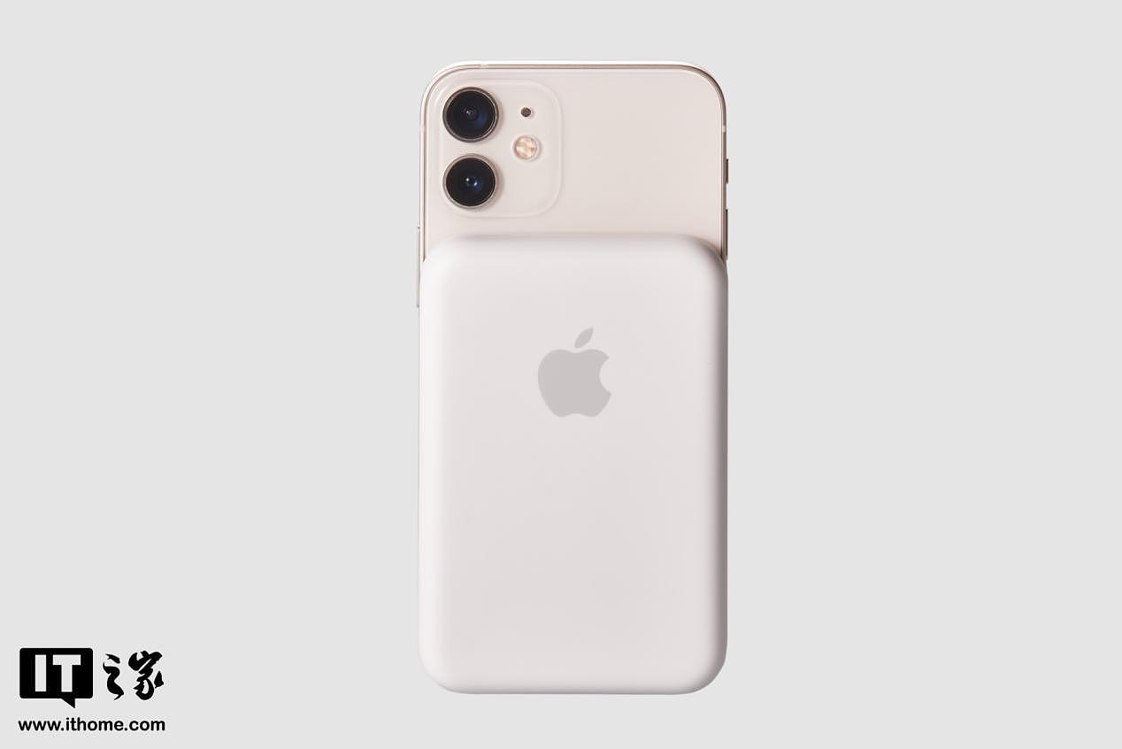 【IT之家评测室】苹果 MagSafe 外接电池轻体验：让 iPhone 12 系列用户更从容 - 12