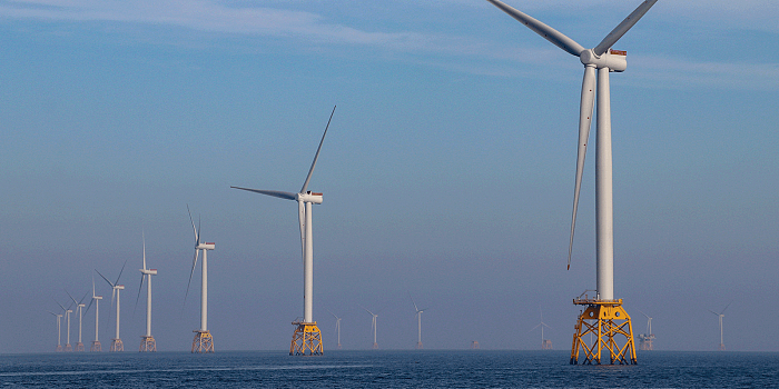 英国脱碳新雄心：2030年光伏、风电装机容量翻3倍 - 1