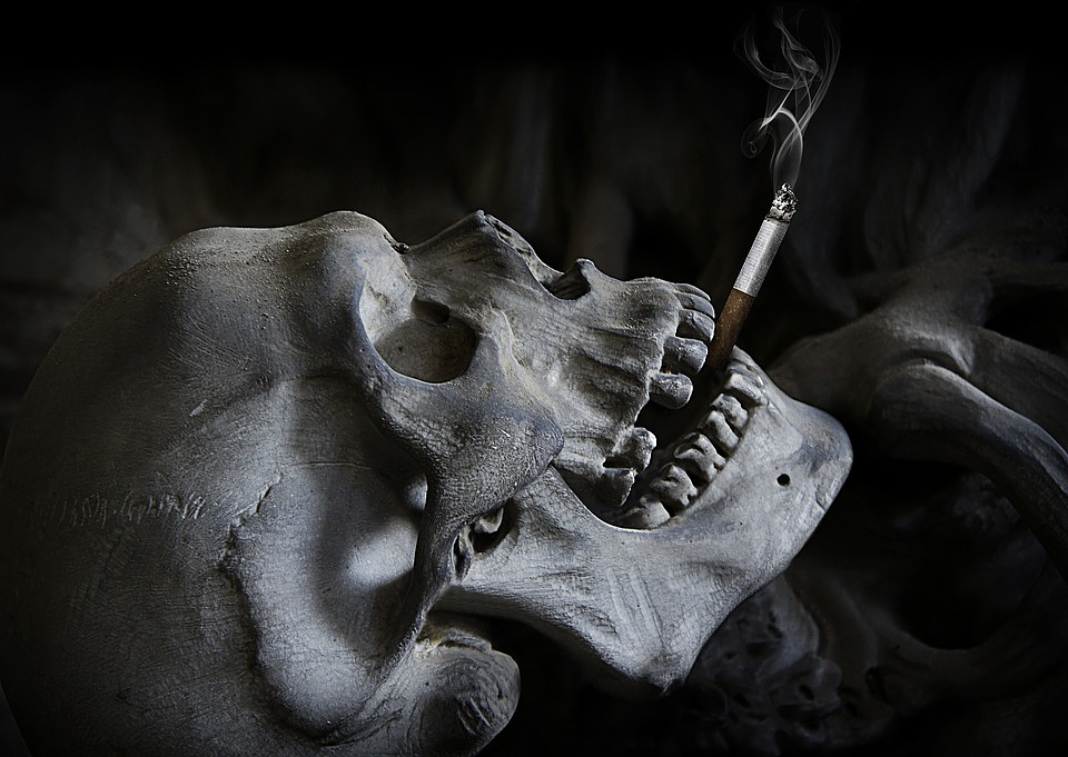 从不吸烟为什么还会得肺癌？科学家阐明不吸烟者肺癌起源 - 1